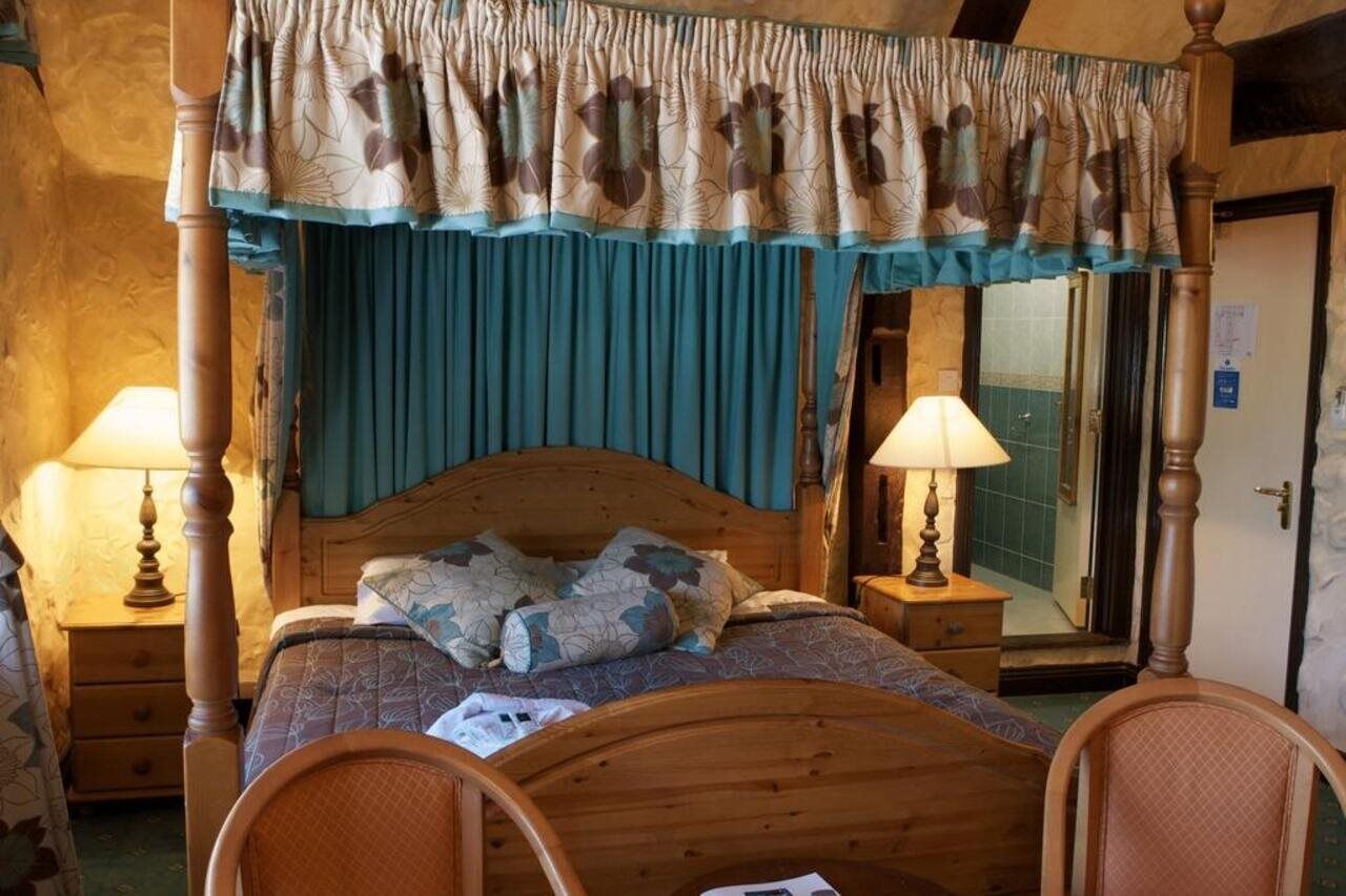 The Horseshoe Inn Herstmonceux Bagian luar foto