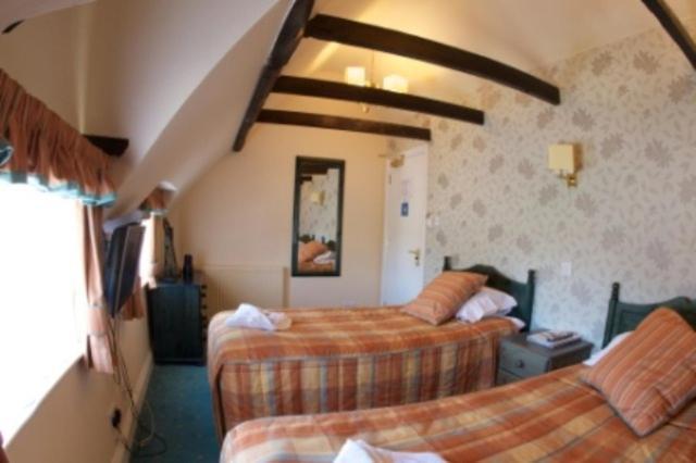 The Horseshoe Inn Herstmonceux Bagian luar foto
